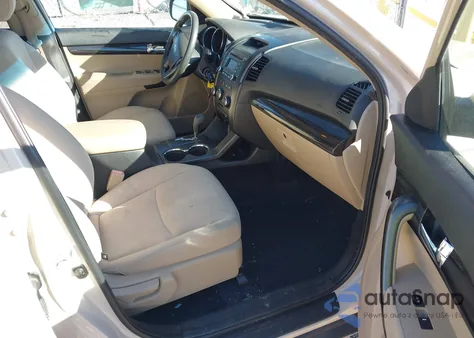 2012 Kia Sorento Lx z USA, uszkodzony, nr VIN 5XYKT3A6XCG190862